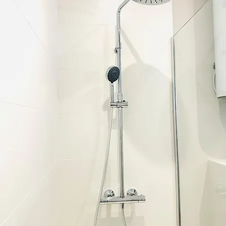 R'apparts 2-room Colonel Urbain Apartment *