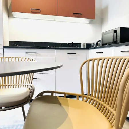 R'apparts 2-room Colonel Urbain