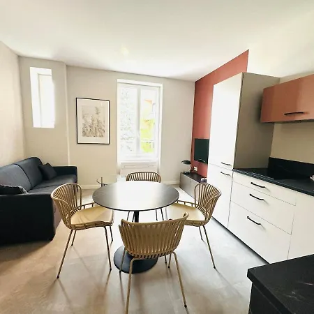 R'apparts 2-room Colonel Urbain